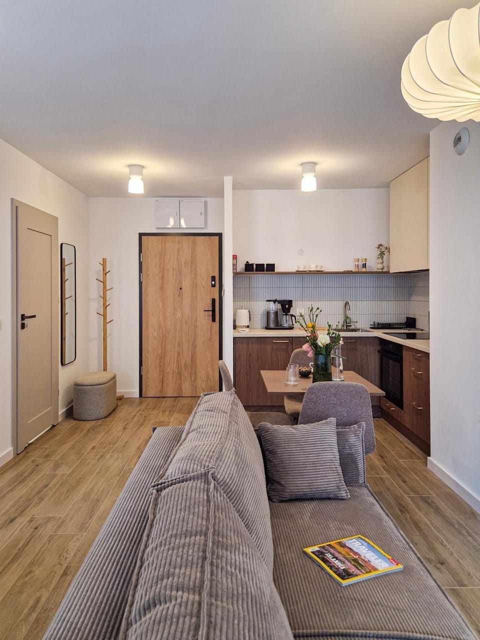 Kitchen or kitchenette, Living room, Dining area, stove