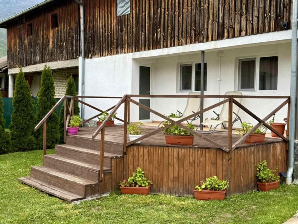 Garden, Balcony/Terrace