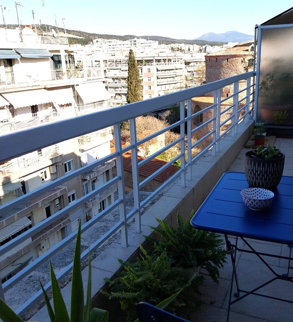 Balcony/Terrace, City view