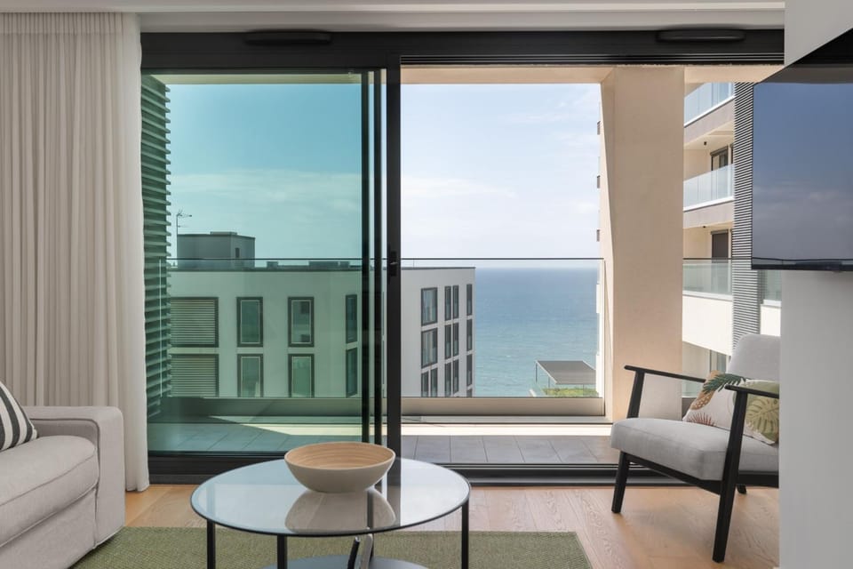 Balcony/Terrace, Living room, Dining area, Sea view