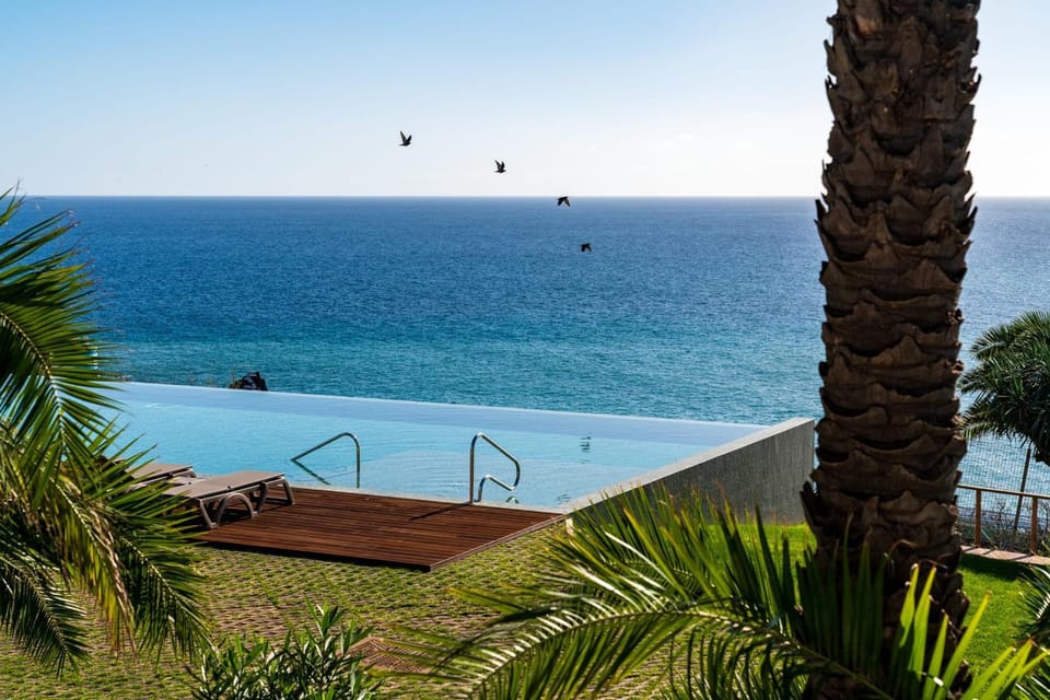 Sea view, Swimming pool