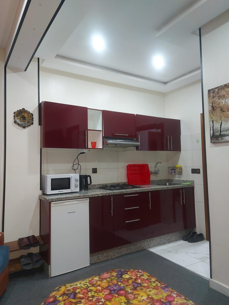 Kitchen or kitchenette
