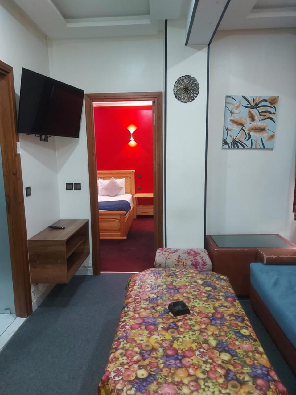 Communal lounge/ TV room, Photo of the whole room