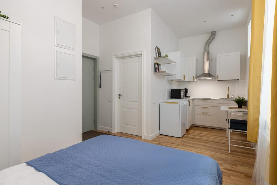 Kitchen or kitchenette, Photo of the whole room, Bedroom