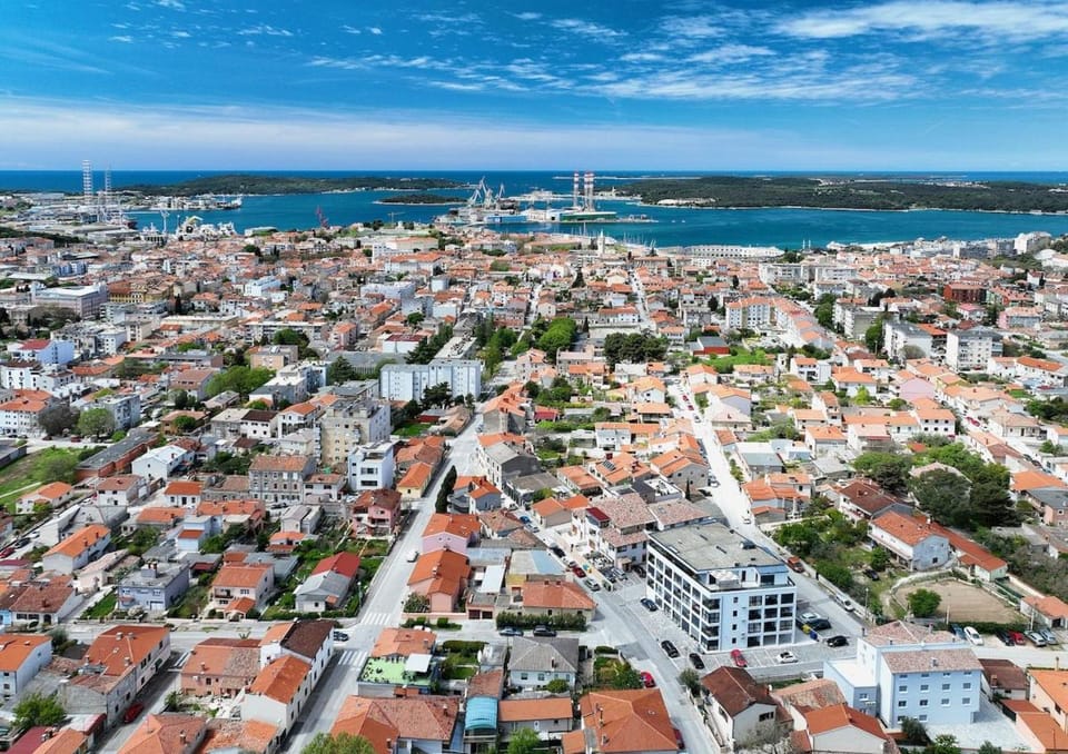 Splendeur - Modern Apartment with private parking Apartment in Pula