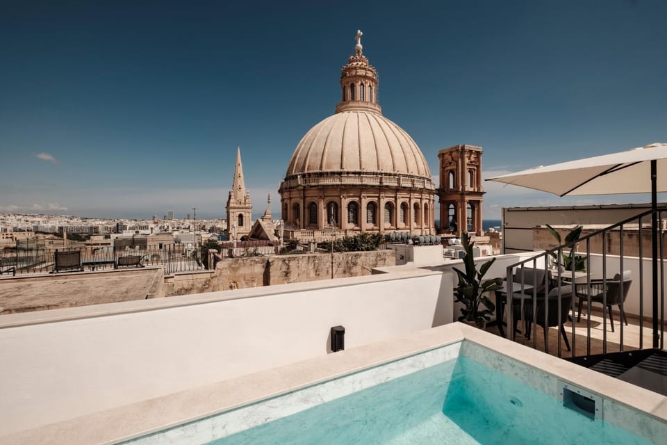 View (from property/room), Balcony/Terrace, Pool view, Swimming pool