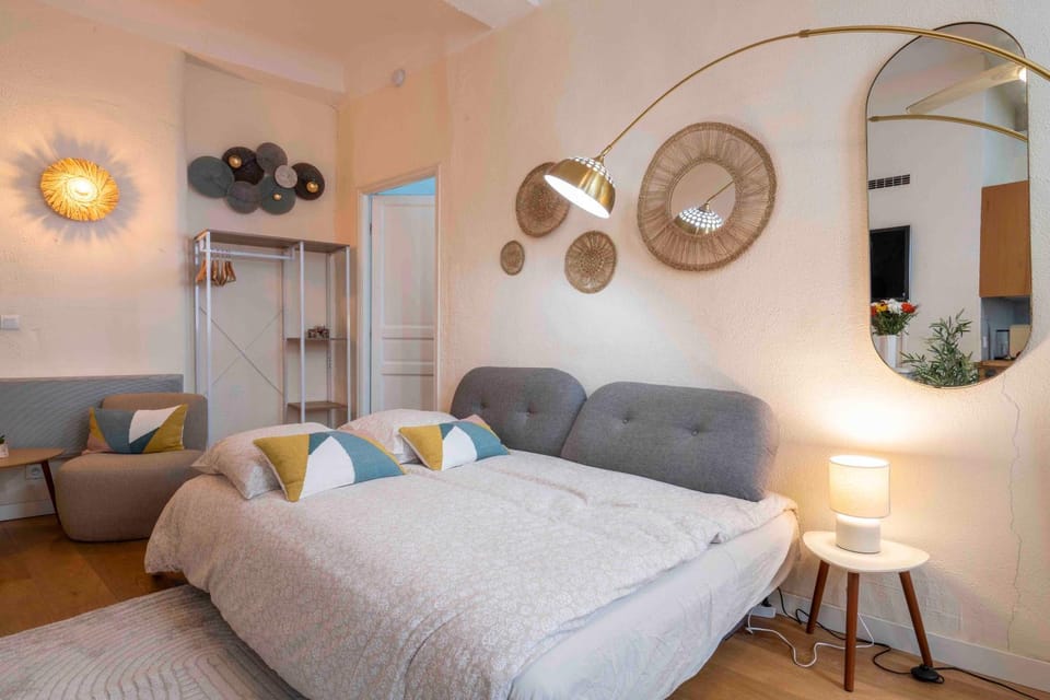 Charming flat, fully equipped, air conditioning, beach only 300m - LA LOGE Apartment in Nice
