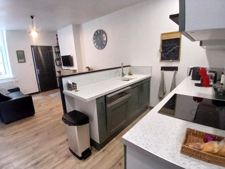 Apartment with a garden Apartment in Moulins