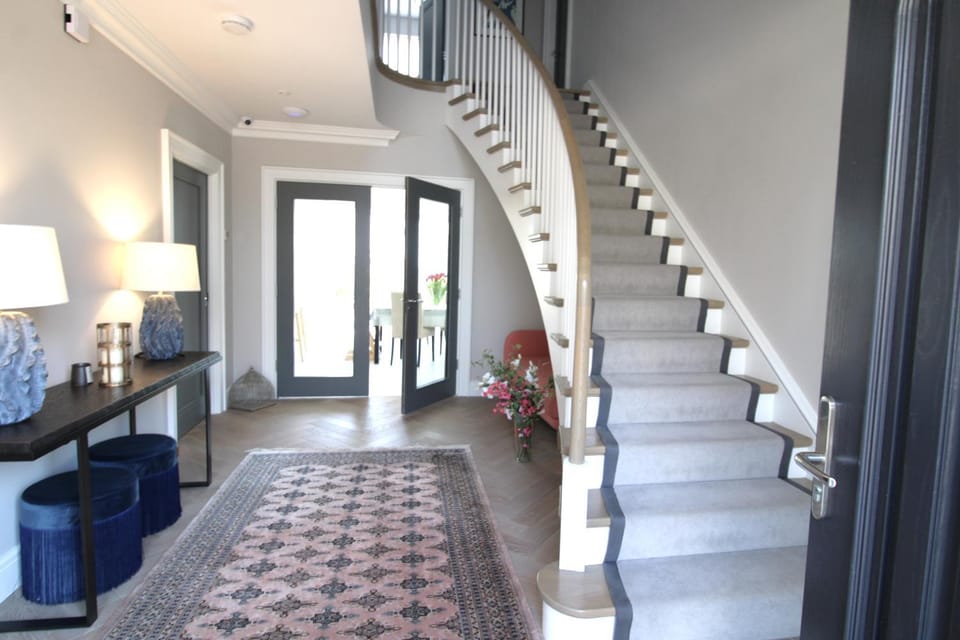 CLARINBRIDGE GALWAY Large New Home House in County Galway