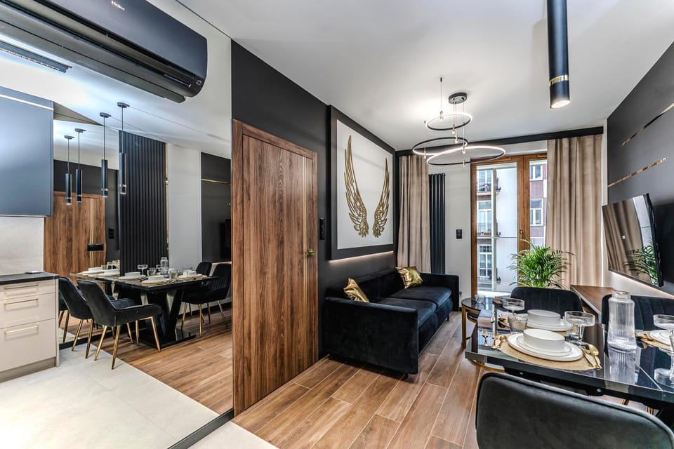 EASY RENT- Wieniawska 7 SAUNA, Centrum, Parking Apartment in Masovian Voivodeship