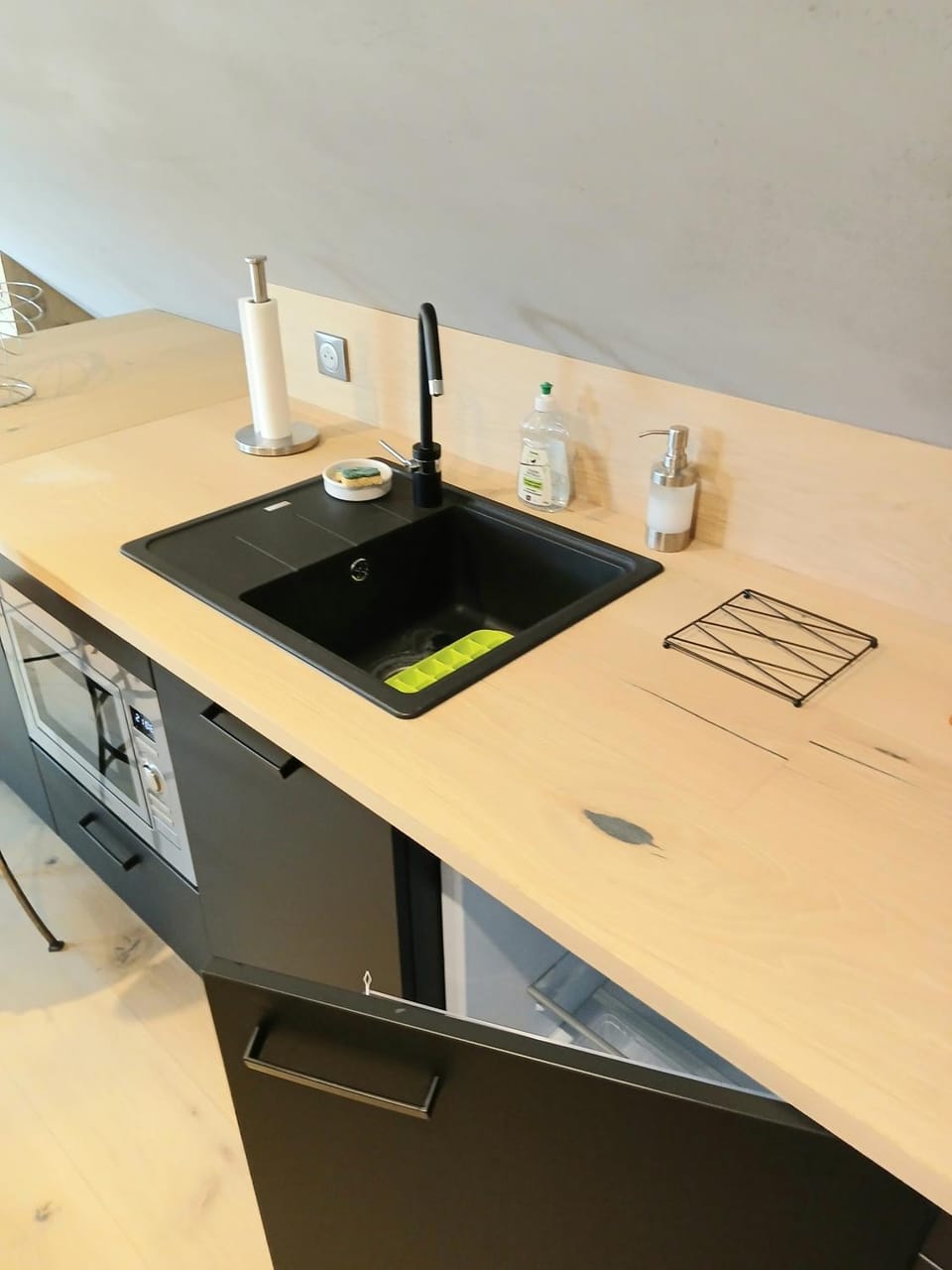 Kitchen or kitchenette, stove
