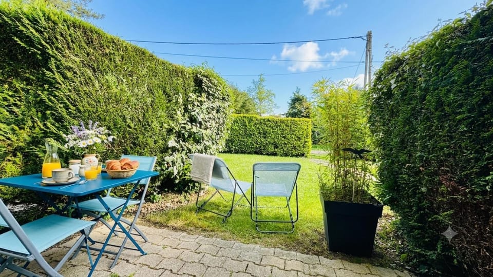 Day, Garden