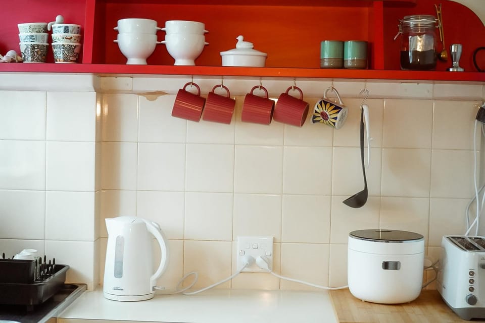 Coffee/tea facilities, Kitchen or kitchenette, toaster