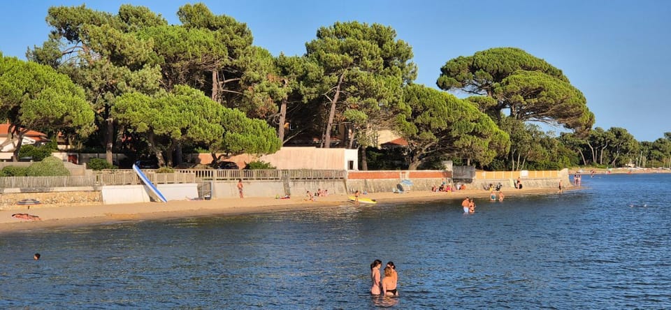 Nearby landmark, Natural landscape, Beach