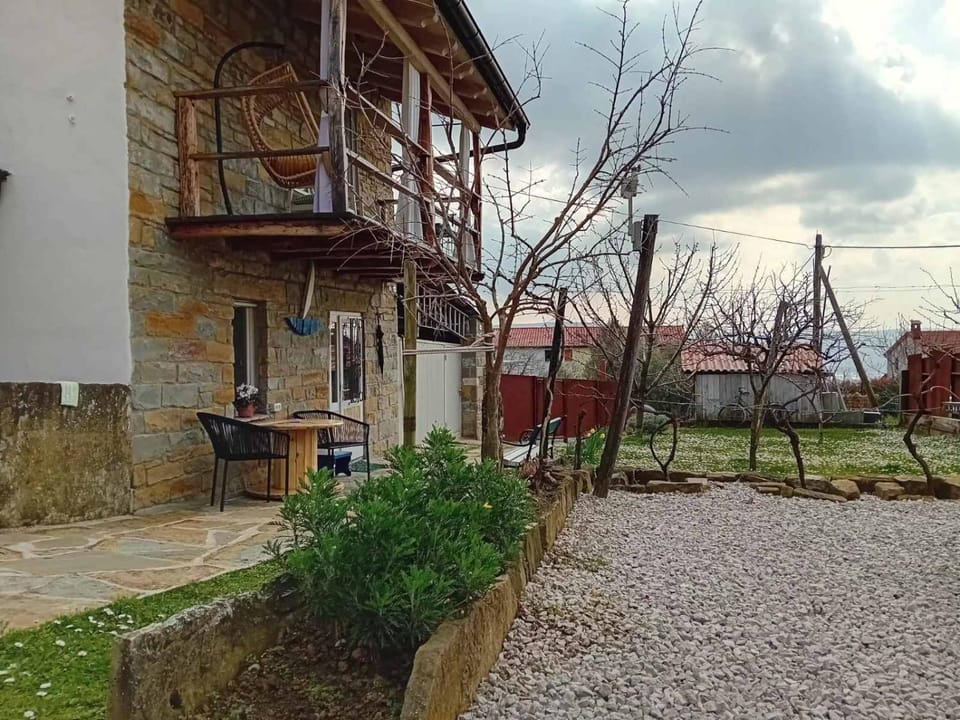 Istrian stone house ŽIŽOLA Apartment in Slovenia