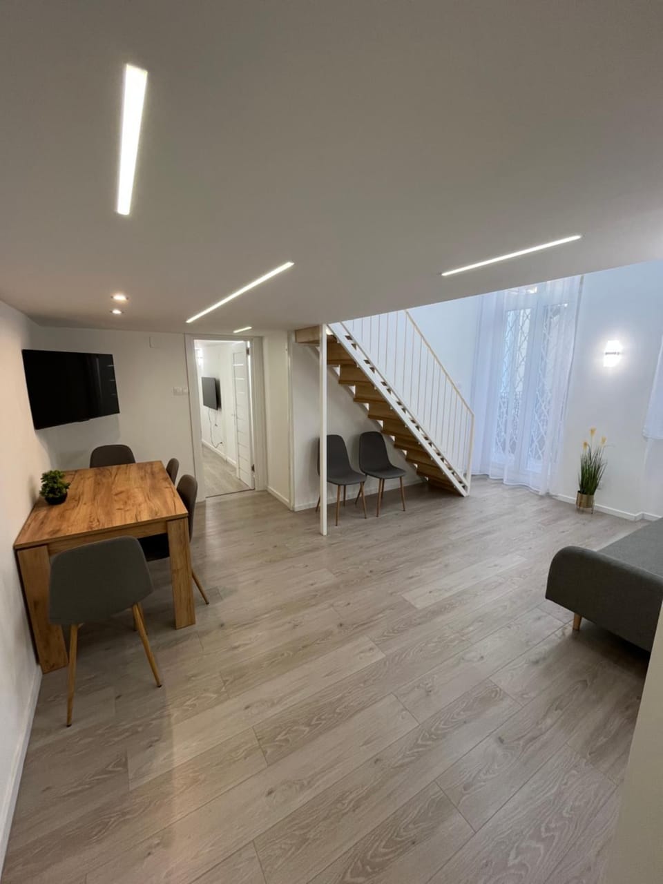 TV and multimedia, Living room, Seating area