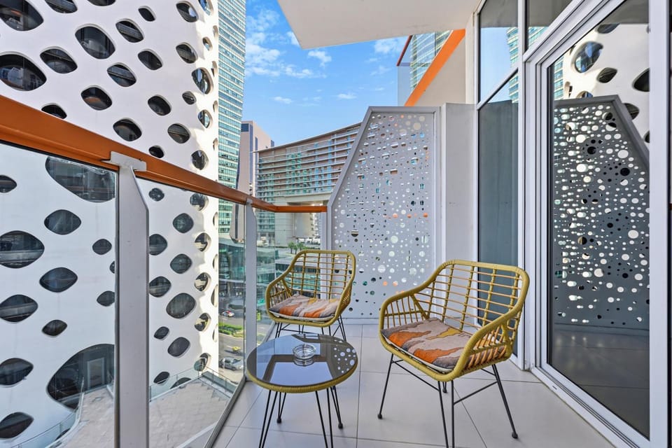 Day, Balcony/Terrace