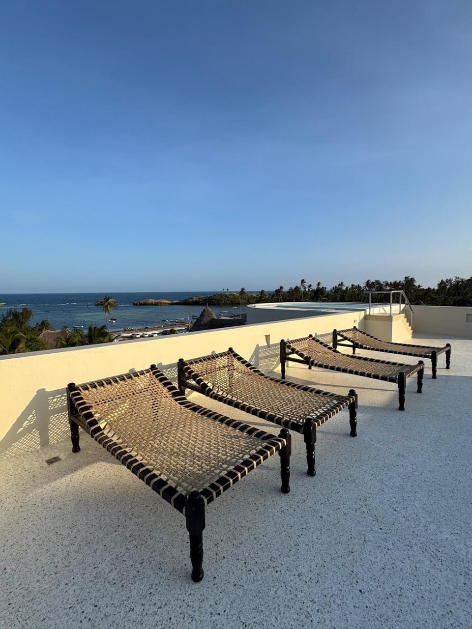 Day, Natural landscape, Sea view, sunbed