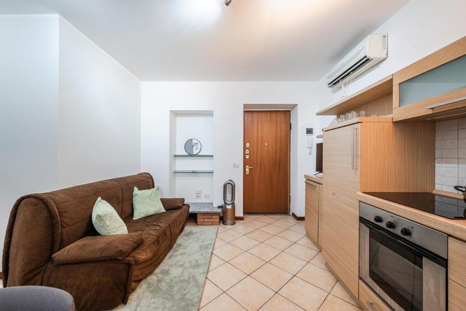 Milan Navigli Darsena - In City Center - AC Apartment in Milan