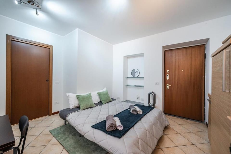Milan Navigli Darsena - In City Center - AC Apartment in Milan