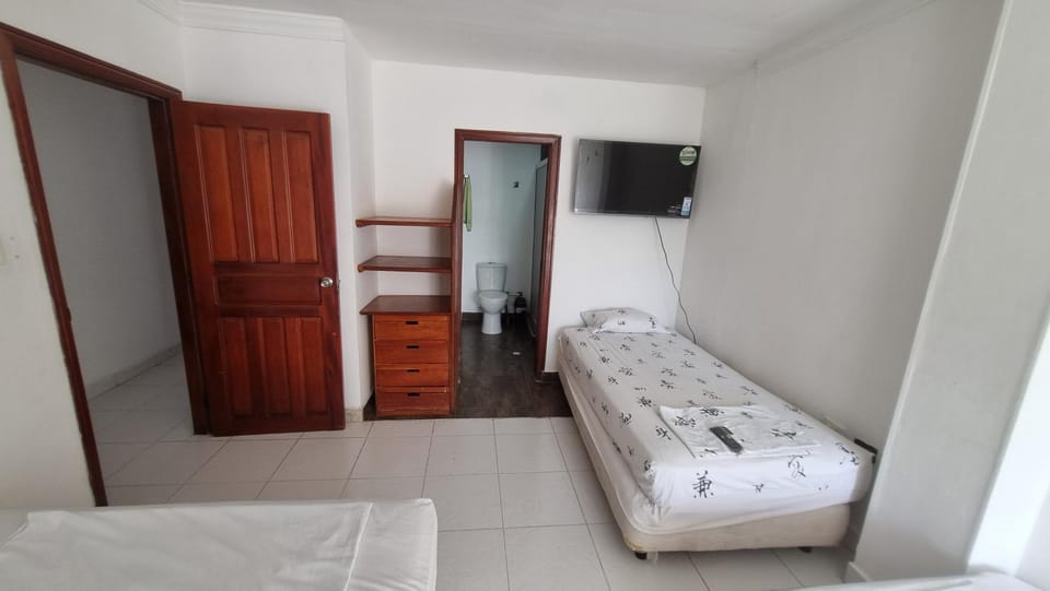 Habitación en el rodadero a solo pasos del mar Apartment hotel in Gaira