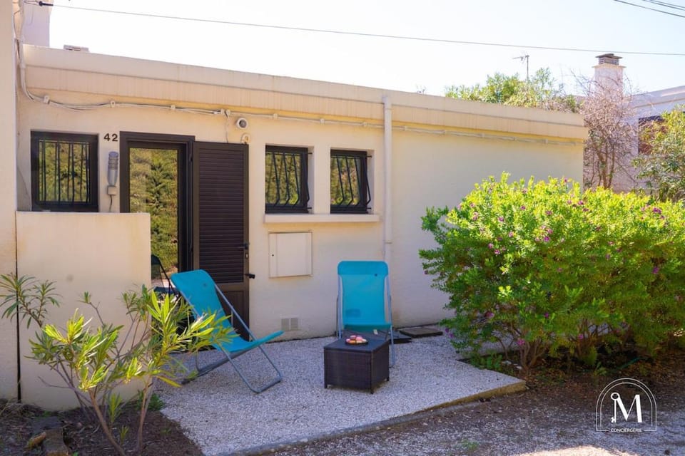 Rez-de-jardin à 1km du centre-ville de Six-Fours Apartment in Six-Fours-les-Plages