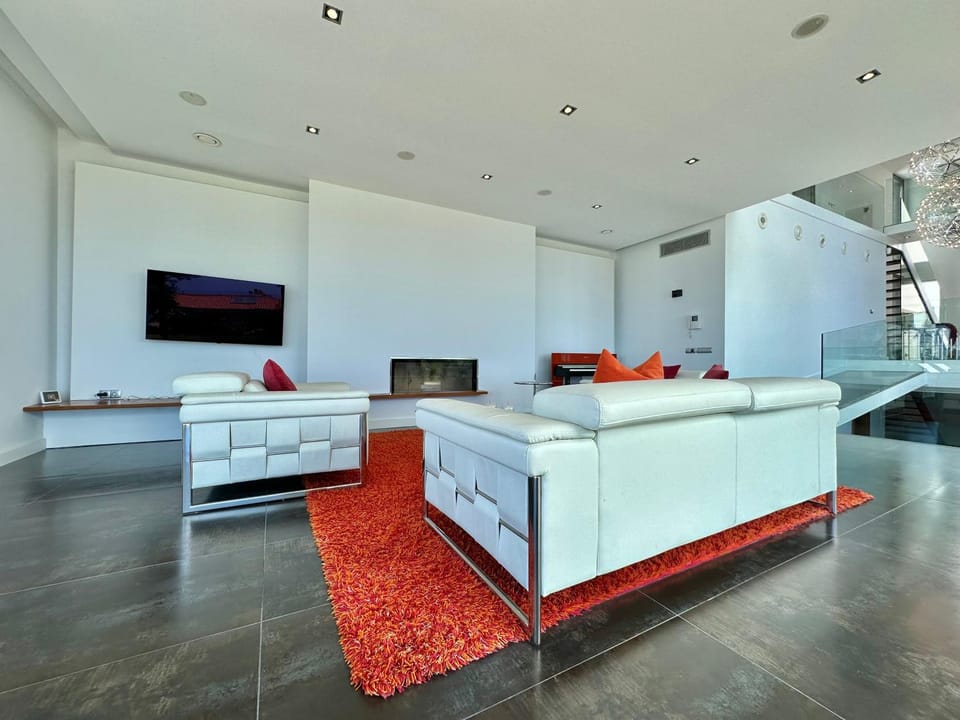 Communal lounge/ TV room, TV and multimedia, Evening entertainment