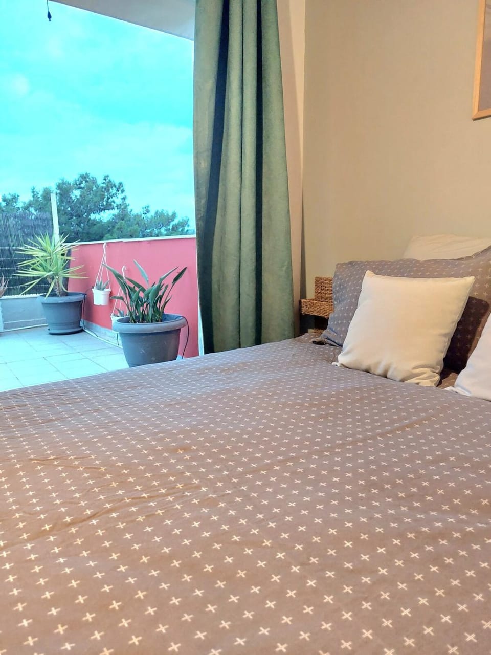 Vouliagmeni Top Floor Maisonette - 2 Apartment in Vouliagmeni