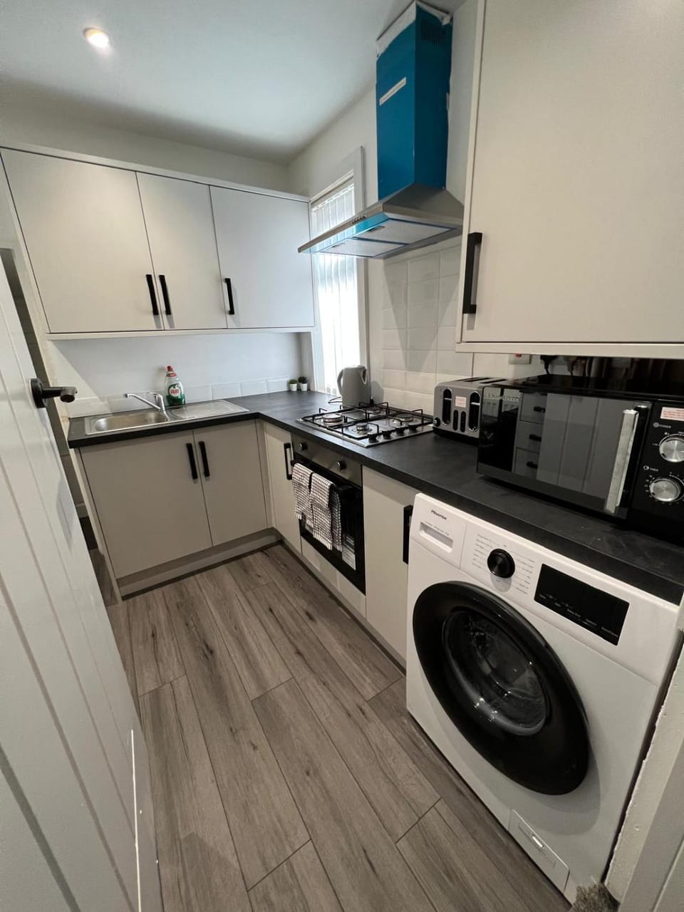 ResiLets - Brighton Road, Central, 2 Mile From NCL Apartment in Gateshead
