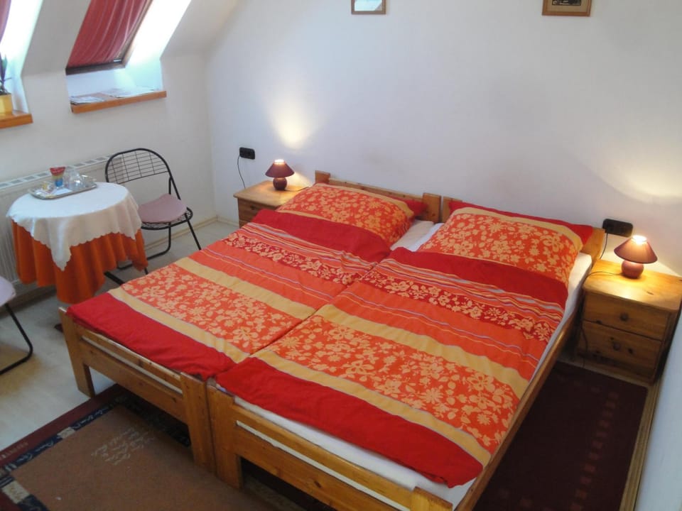 Guest house Ringhofer Vendégház Bed and Breakfast in Hungary