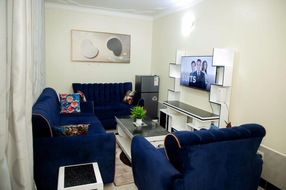IE Luxury Apartments Bed and Breakfast in Kampala