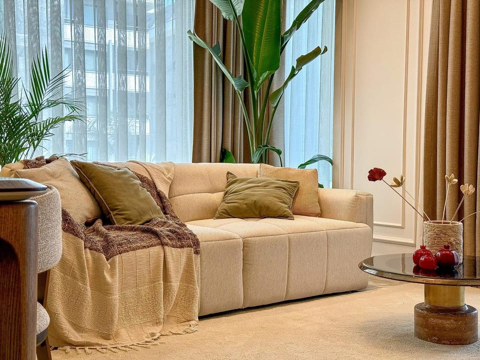 Living room, Seating area