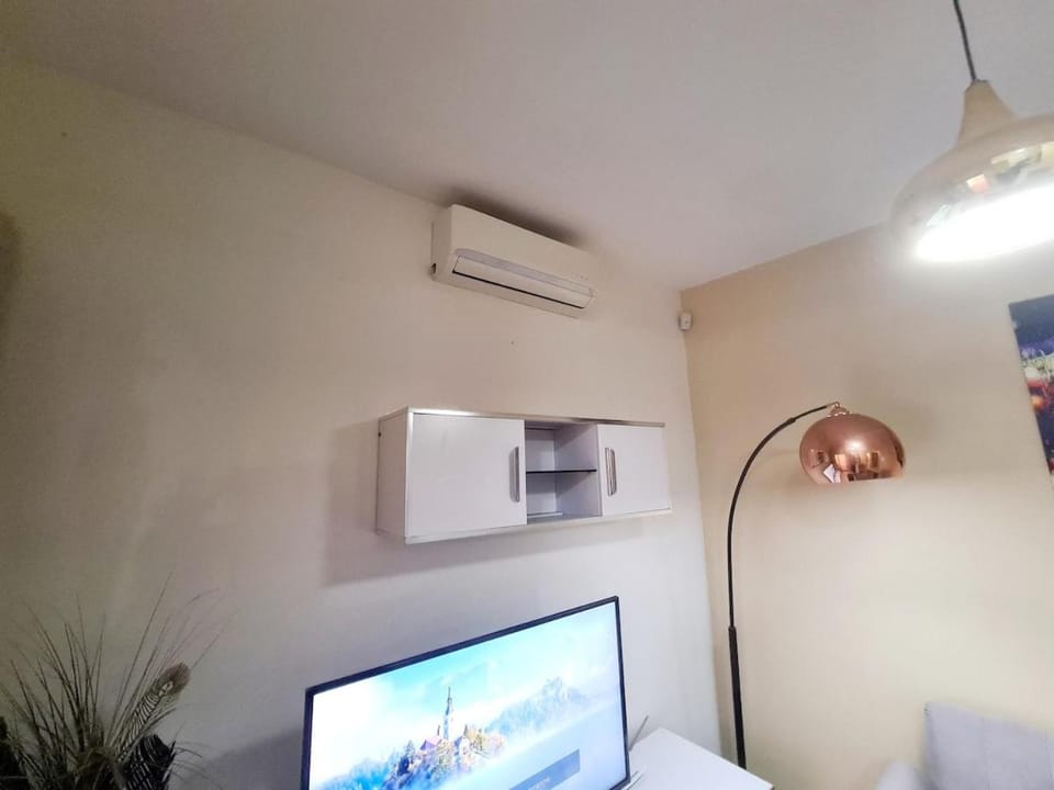 Chambre et salon climatisés à Dakar - Proche de la mer Apartment in Dakar