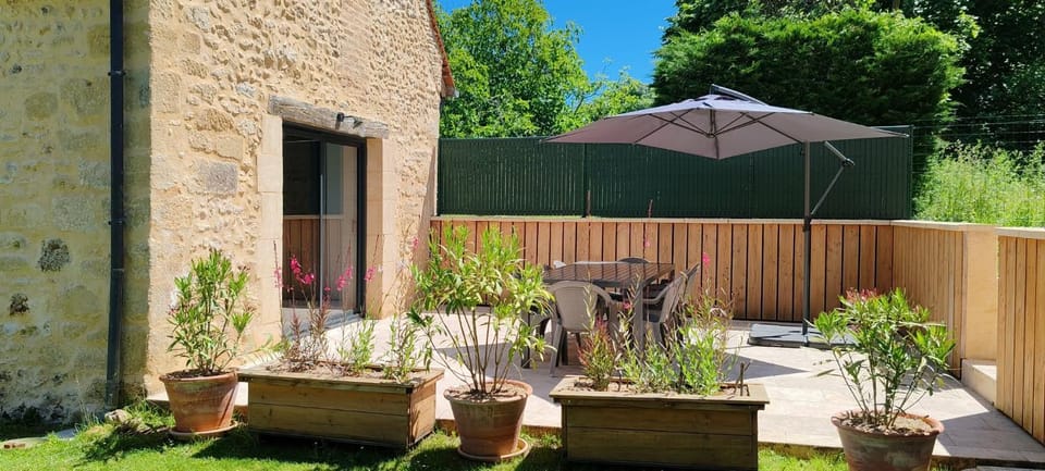 Gite la lauzerie House in Nouvelle-Aquitaine