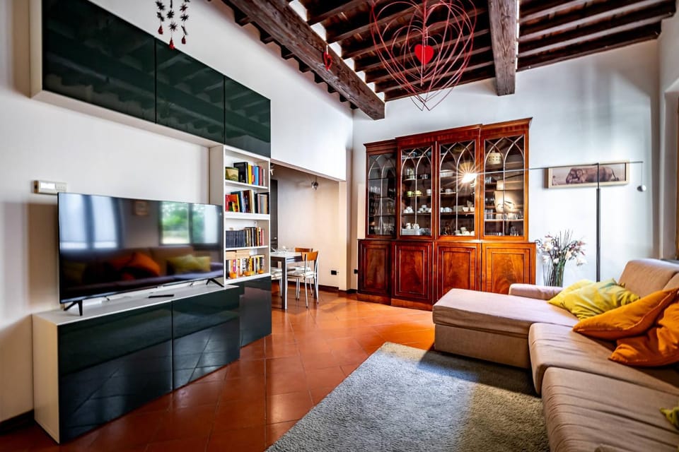 Communal lounge/ TV room, Living room