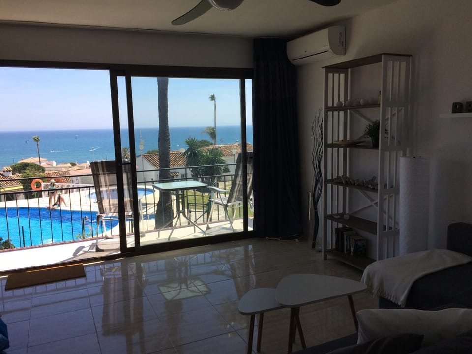 Las Buganvillas, La Cala de Mijas Apartment in Costa del Sol