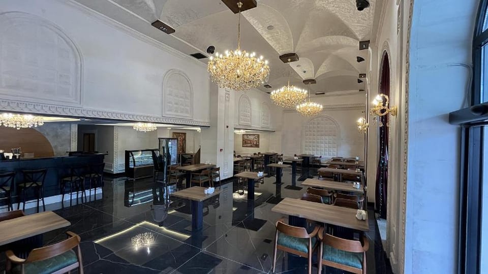 Restaurant/places to eat