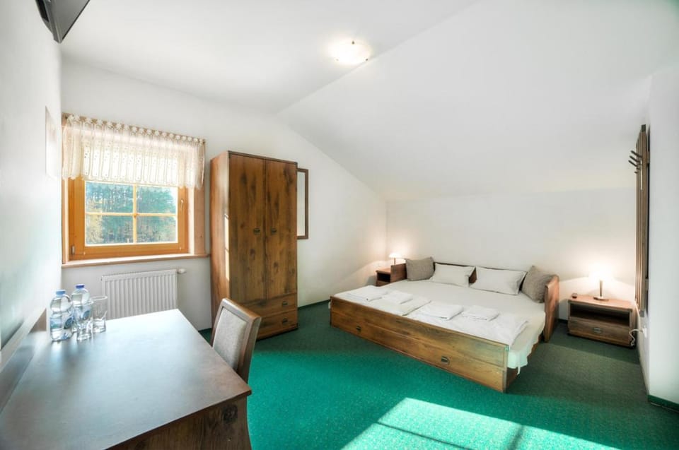 Bed, wardrobe