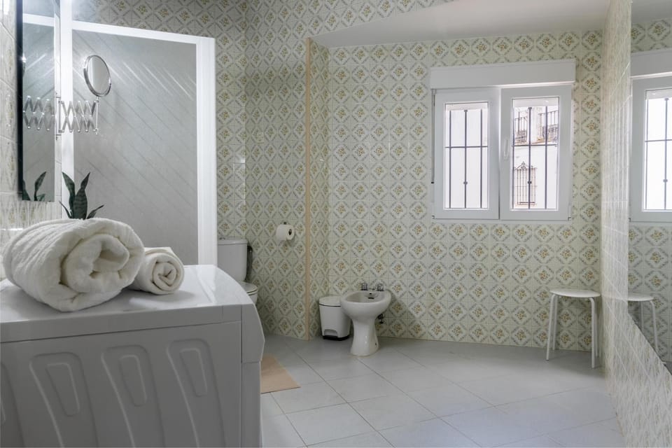 Bathroom, Living room