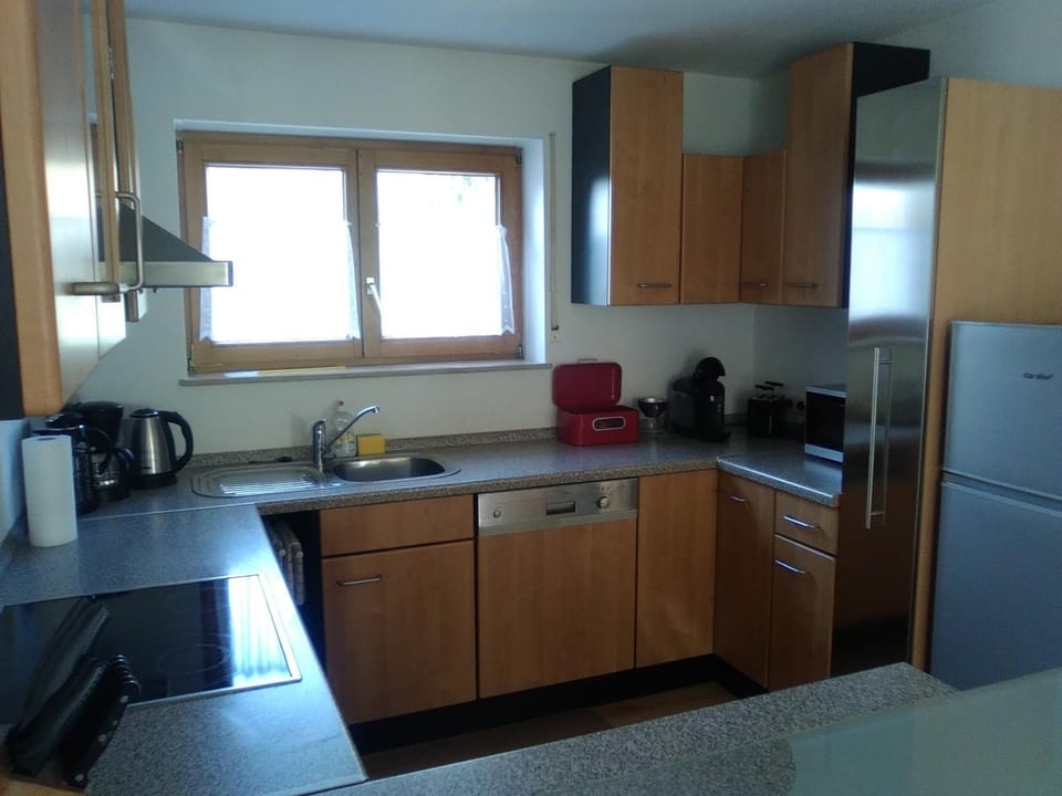 Kitchen or kitchenette, Kitchen or kitchenette