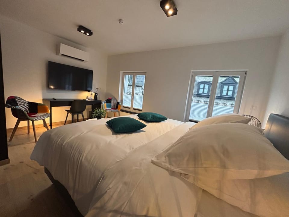 -1331- Chambres à louer Hotel in Wallonia, Belgium