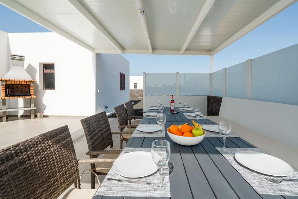 Villa Sapphire Villa in Playa Blanca