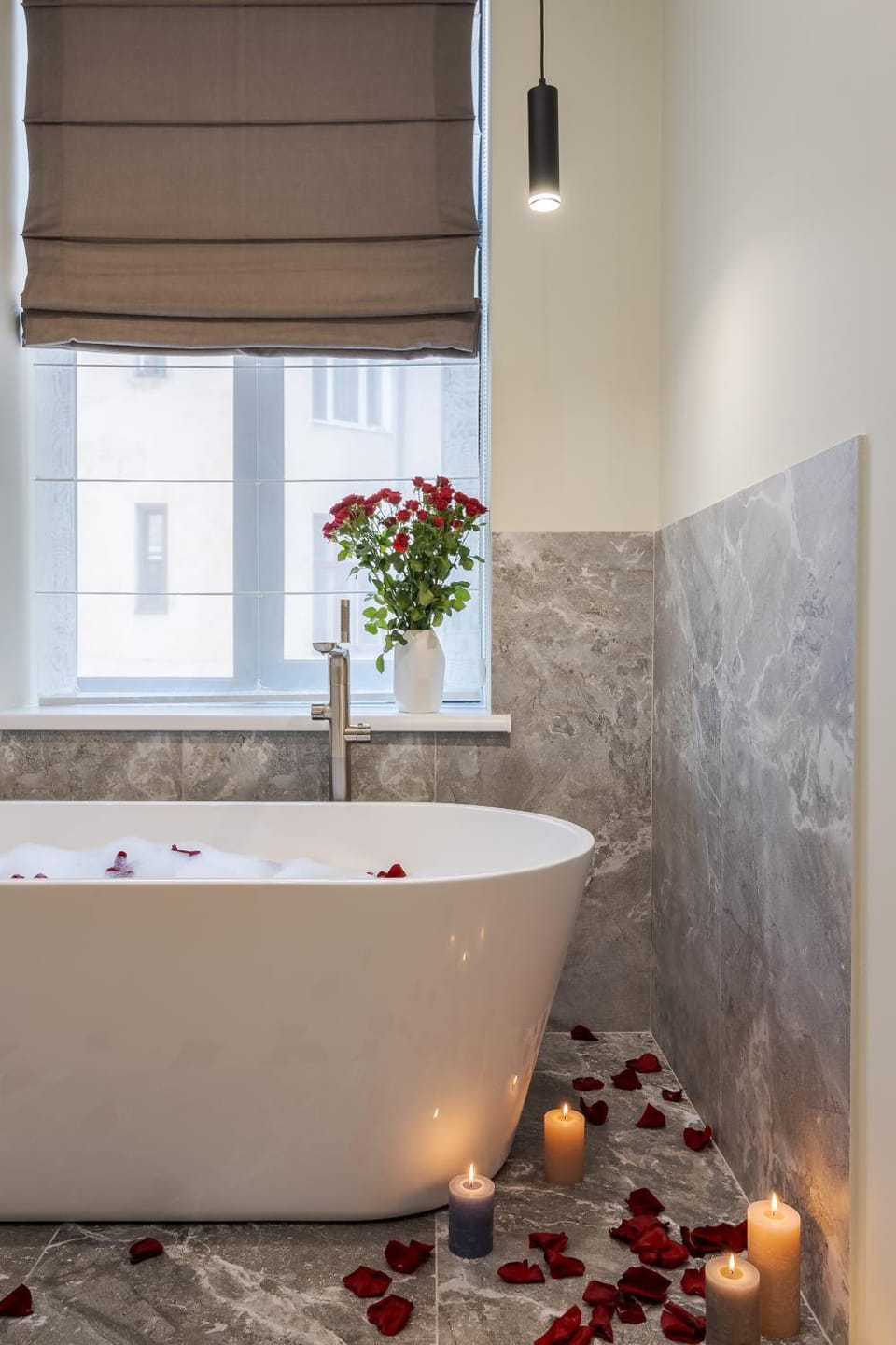 Bathroom, Bath
