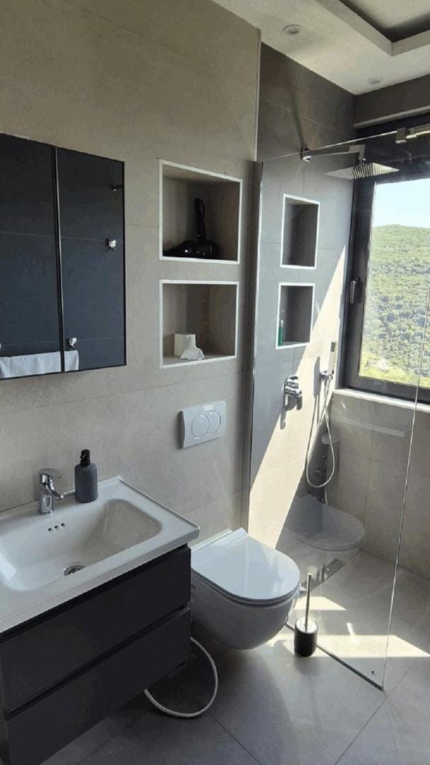 B&O Seaview Bed and Breakfast in Ulcinj Municipality
