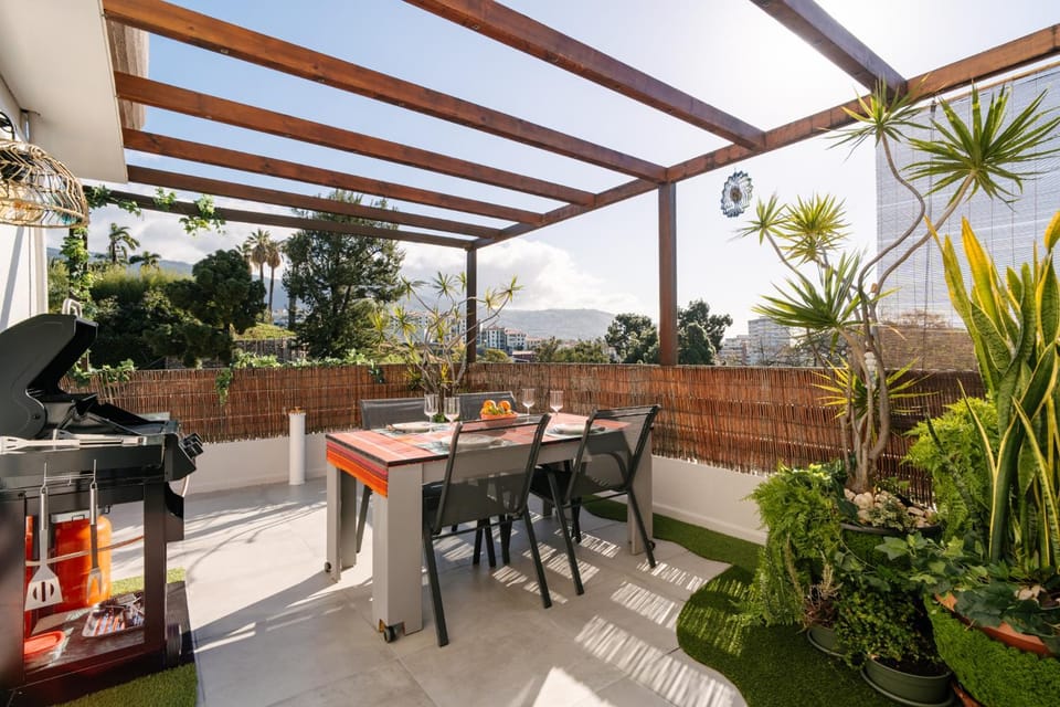 Patio, Balcony/Terrace