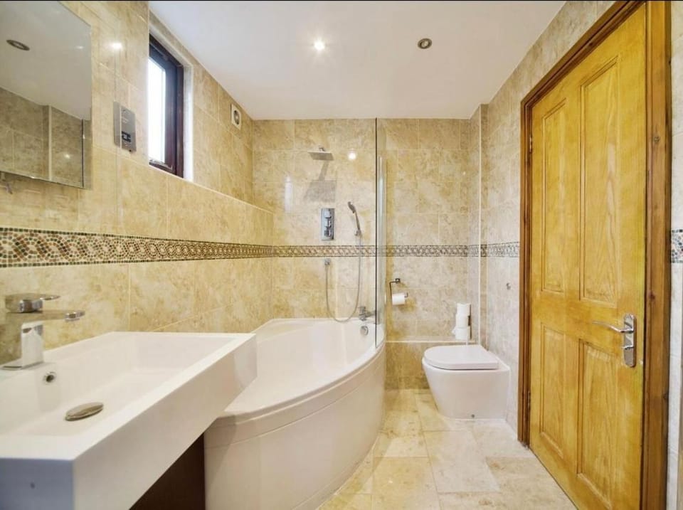 Bathroom, Bath