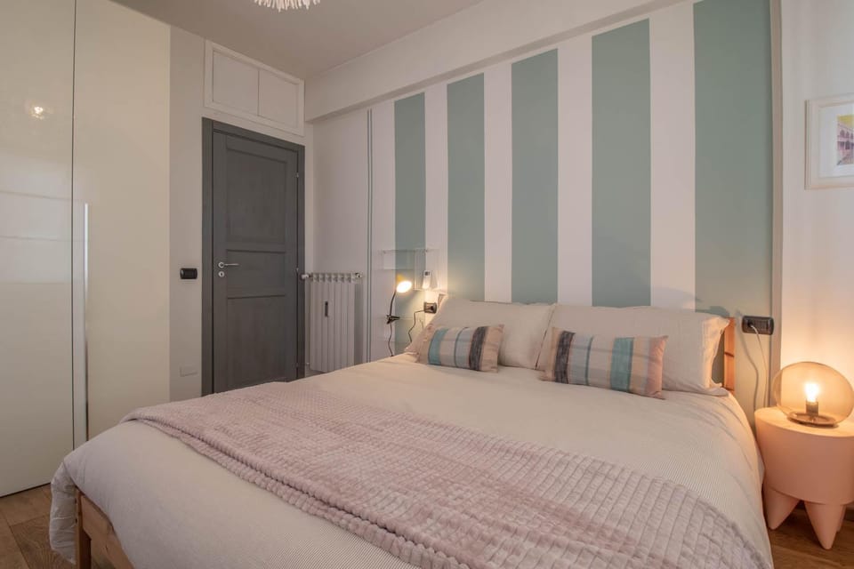 Bed, Bedroom, wardrobe