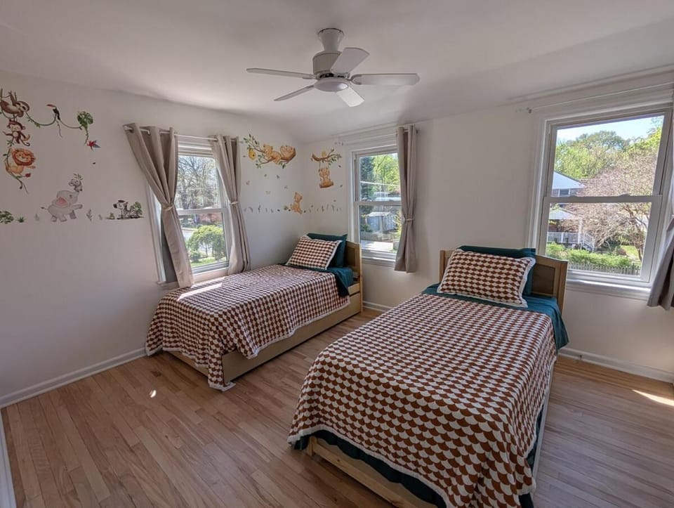 The Brick House Retreat House in Belle Haven