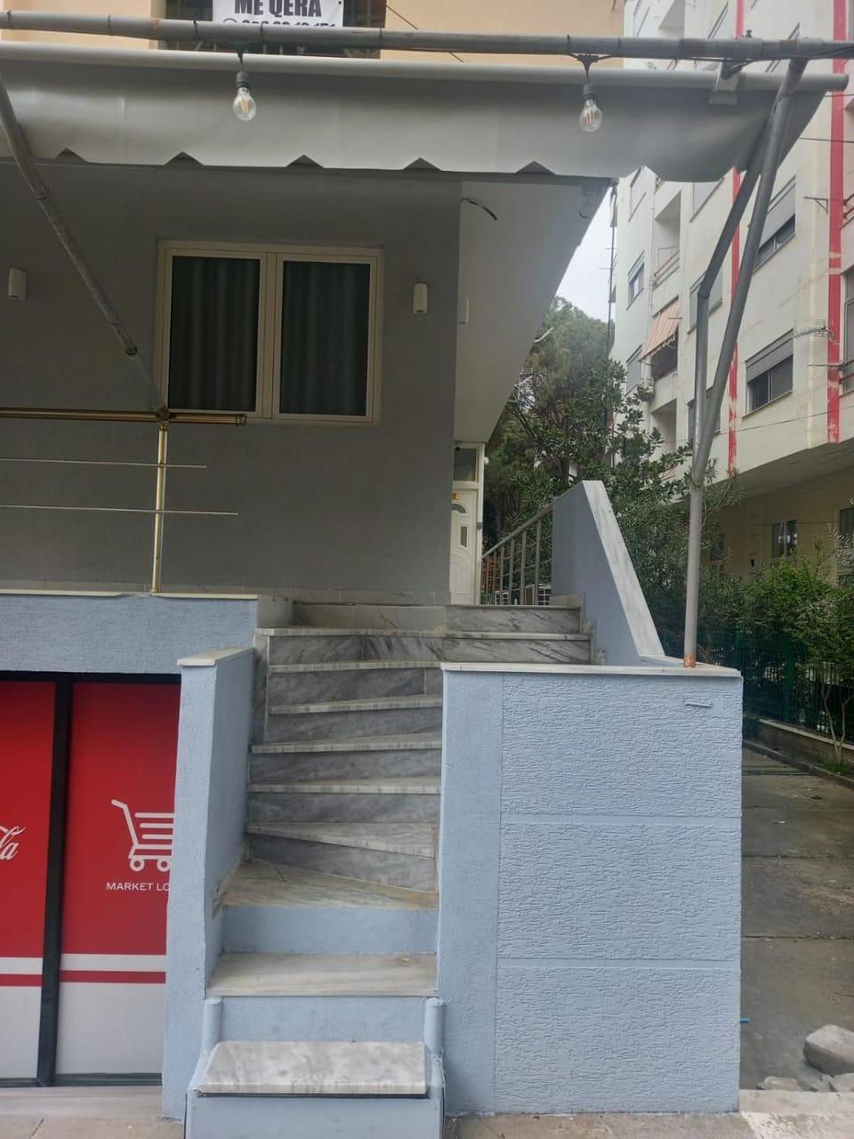 Property building, Day