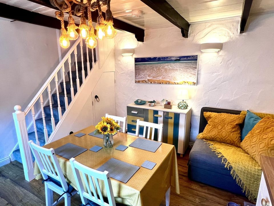 Property building, Dining area